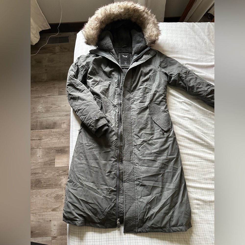TNA Gray Green summit parka jacket